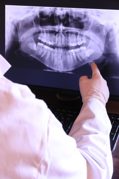 Best Weekend Emergency Dental Services in North Aurora, IL